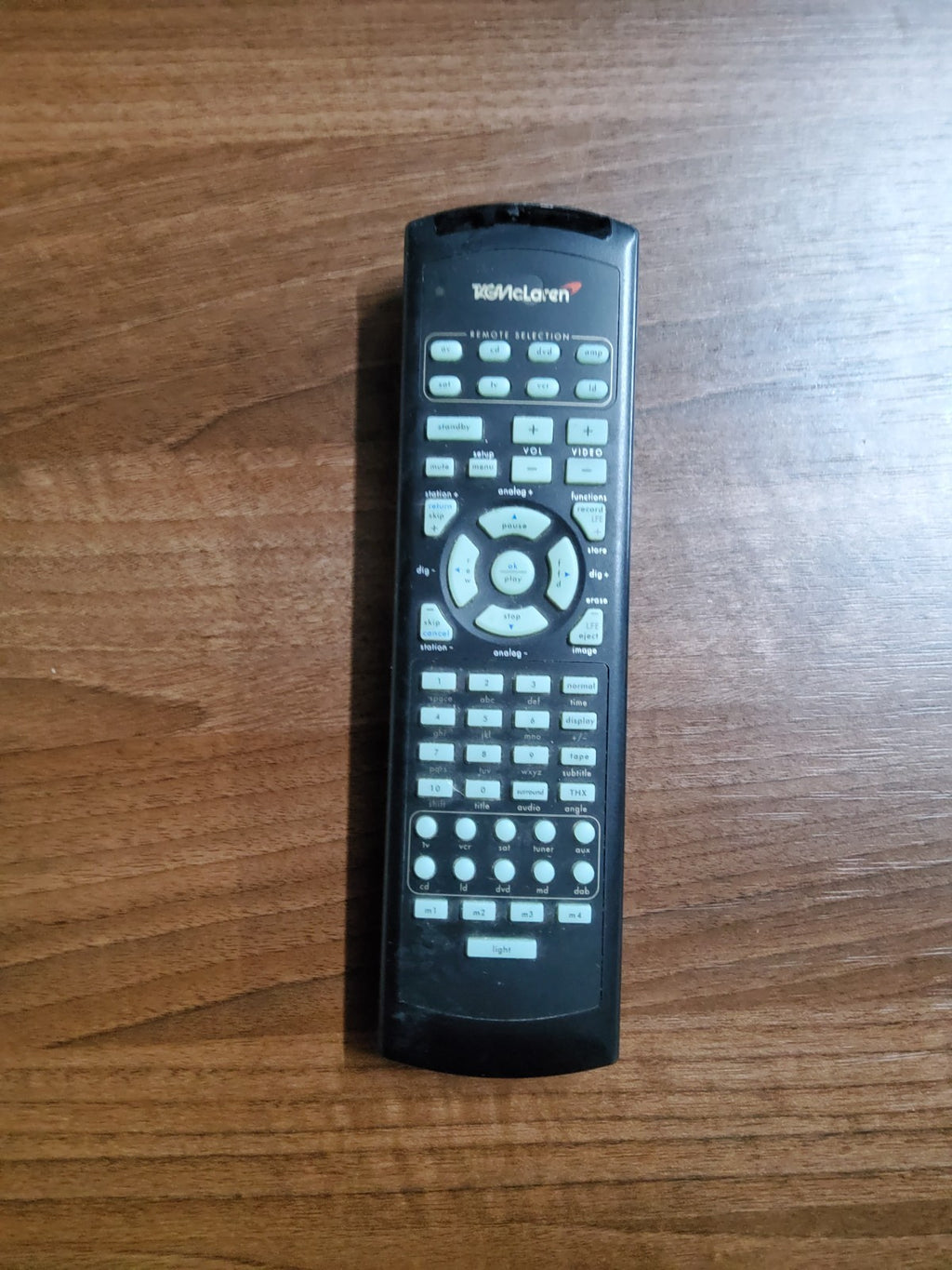 TAG MCLAREN AVANTGRADE THEATRE AV32R SL PRE AMPLIFIER