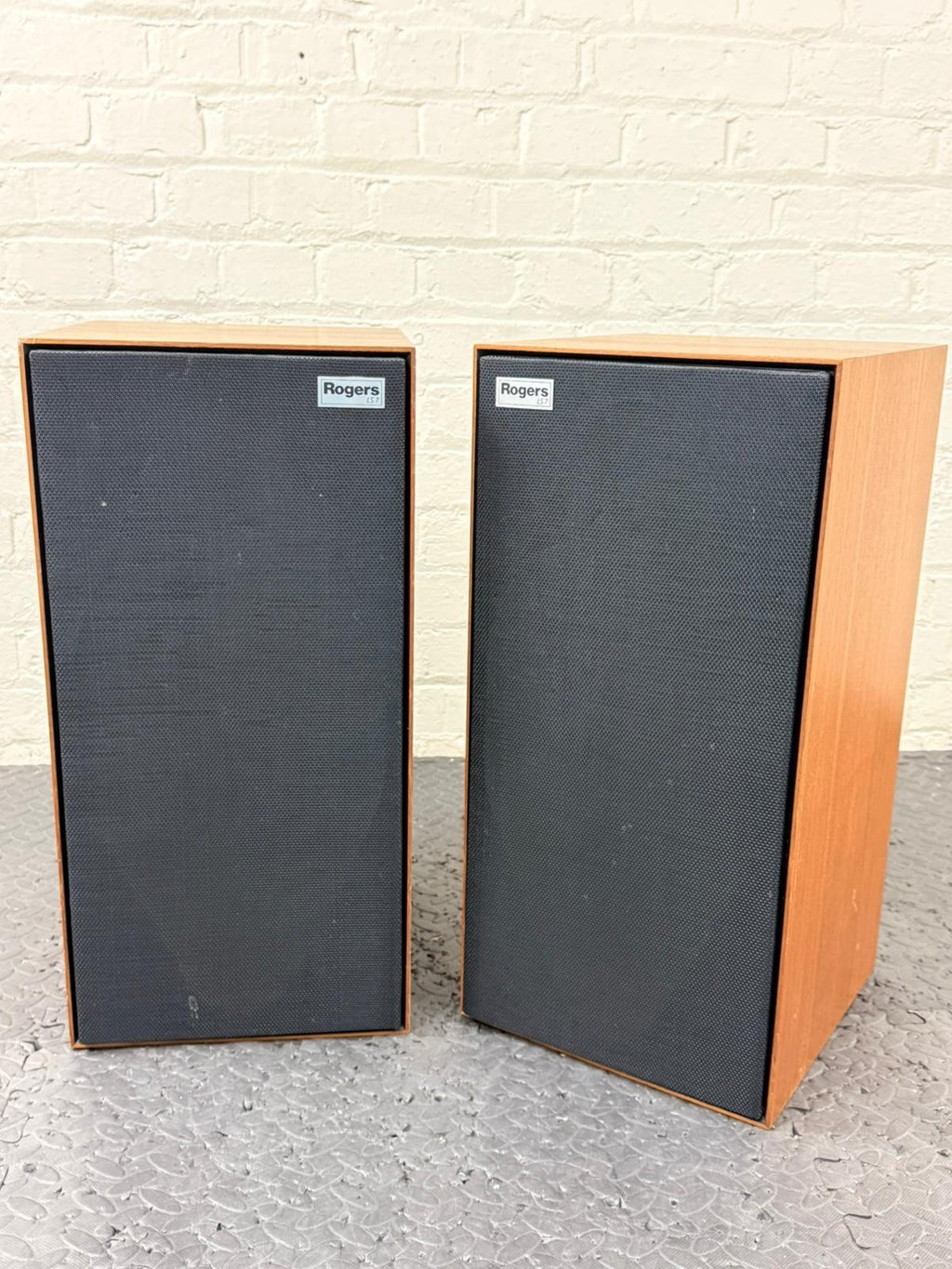ROGERS LS 7 SPEAKERS