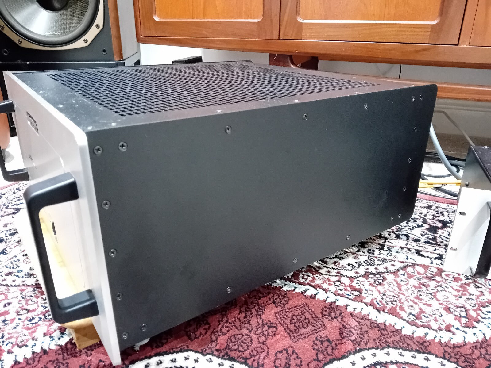 AUDIO RESEARCH VT100 MKII 2 HIGH DEFINITION VACUUM TUBE STEREO POWER AMPLIFIER