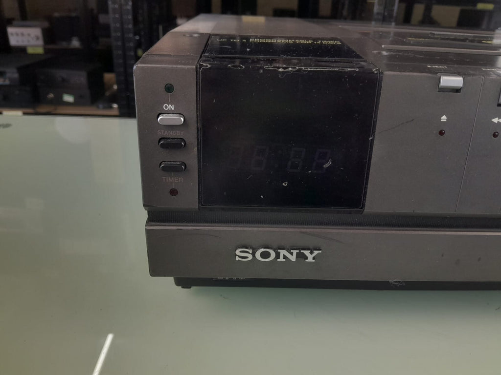 SONY SL C7UB BETAMAX VIDEO CASSETTE RECORDER #004