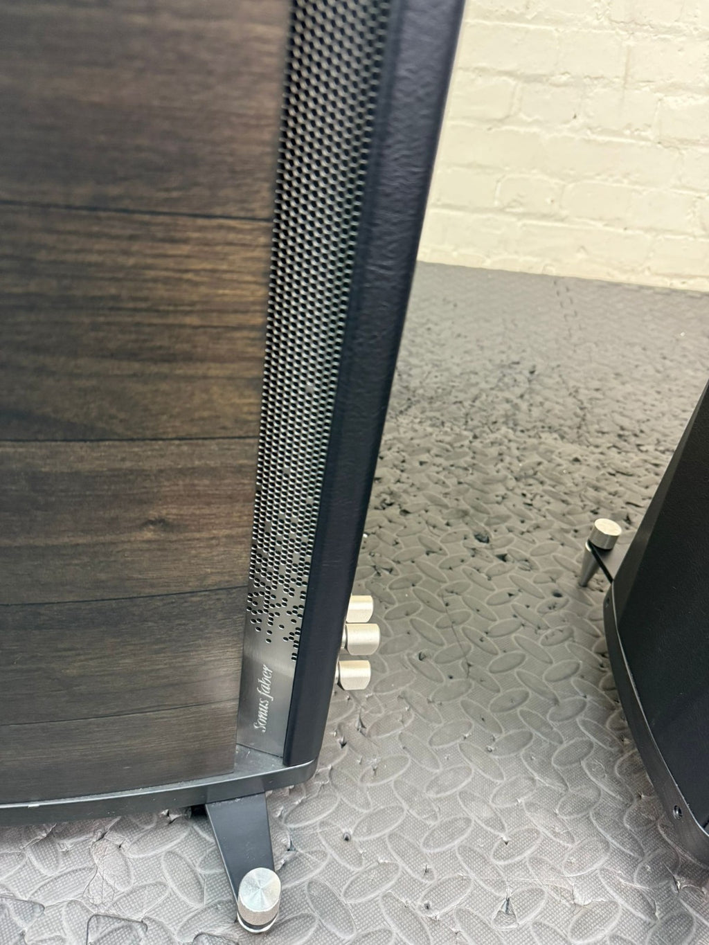 SONUS FABER OLYMPICA II FLOOR STANDING SPEAKERS