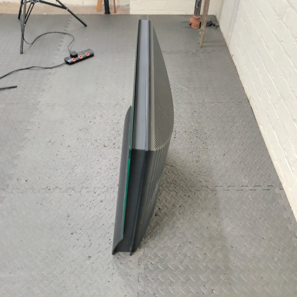 BANG & OLUFSEN B&O BEOCENTER 6 26 INCH TV #002