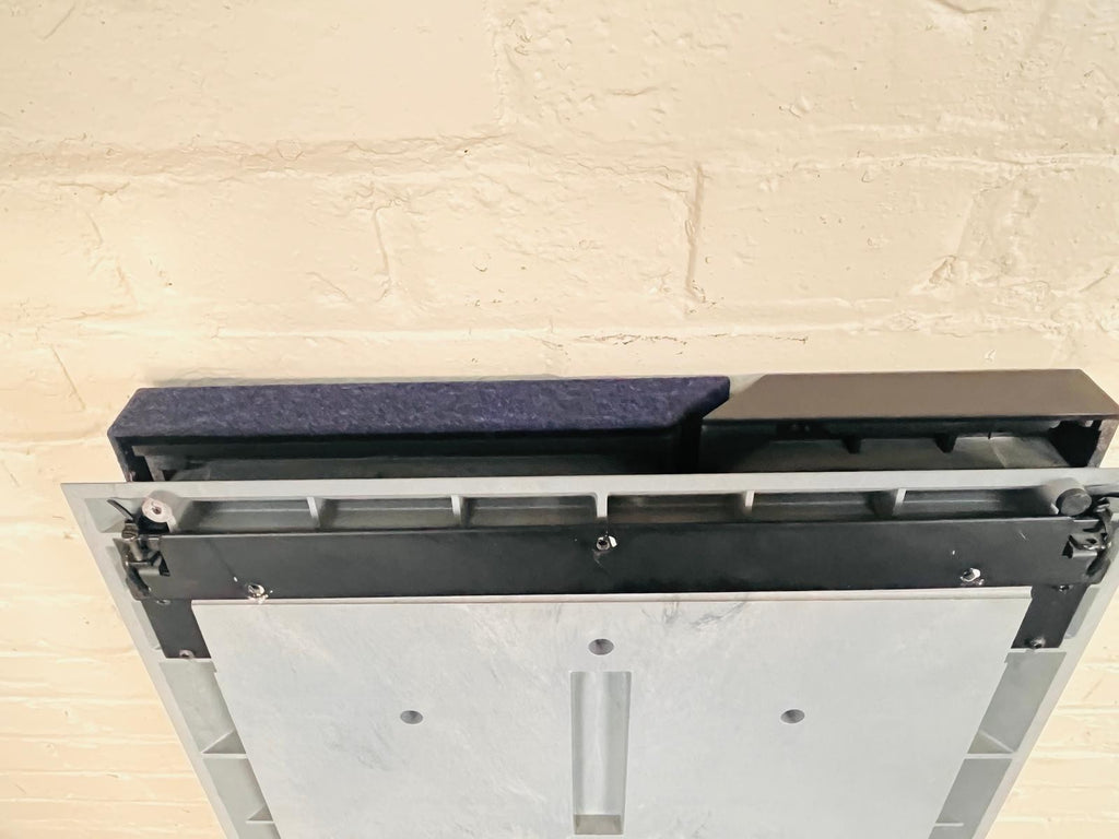 BANG & OLUFSEN B&O BEOLAB 5000 ACTIVE SPEAKERS WITH WALL BRACKETS