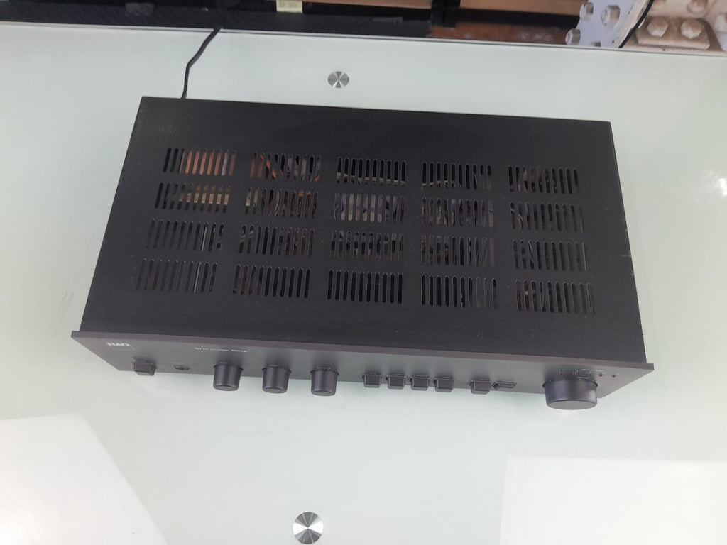 NAD 3020A STEREO AMPLIFIER