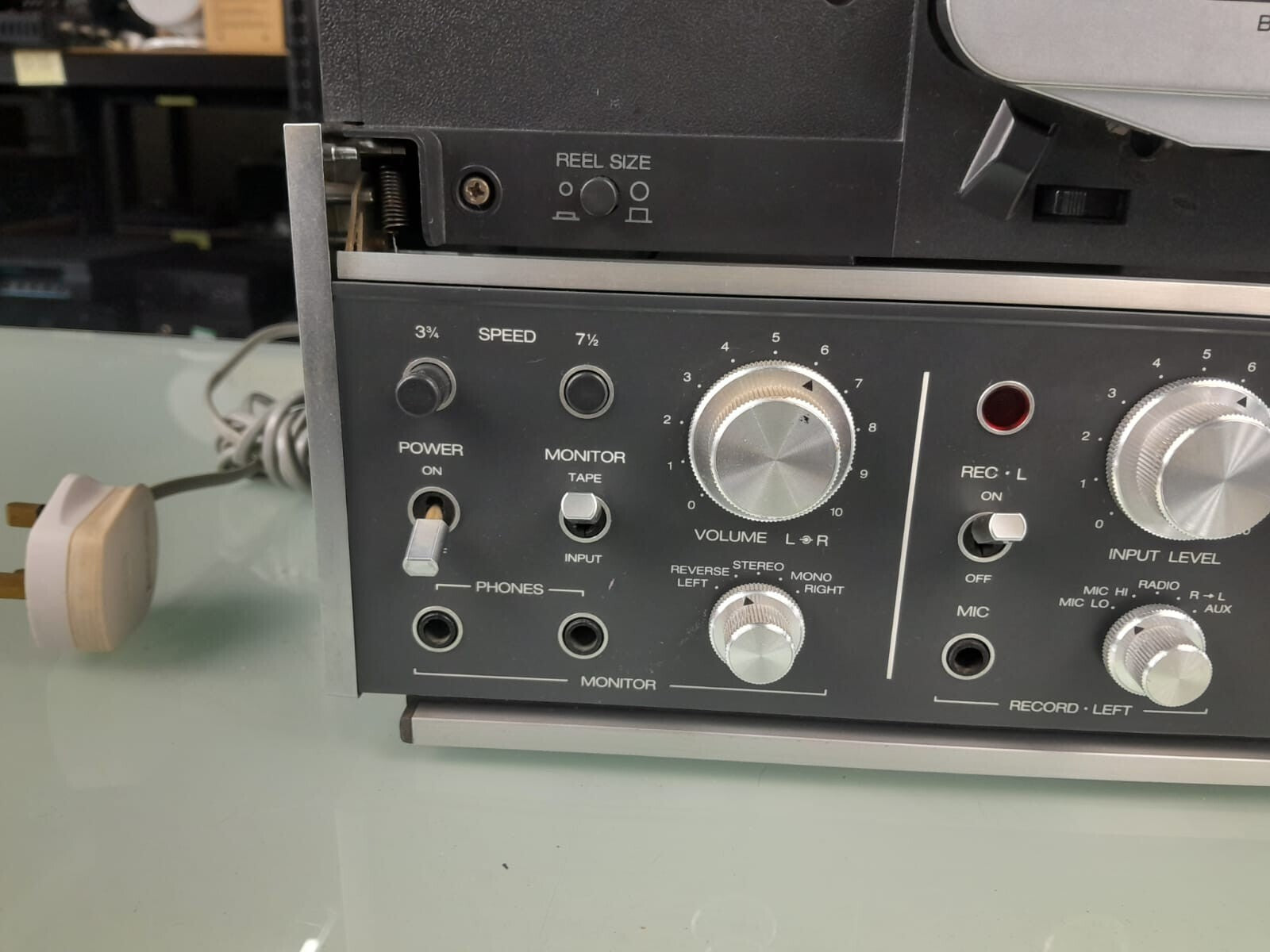 REVOX B 77 STEREO TAPE RECORDER REEL 2 REEL