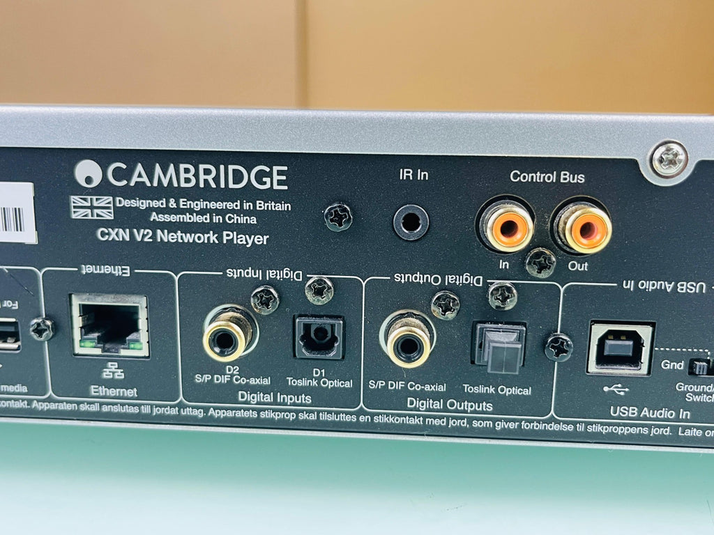 CAMBRIDGE AUDIO CXN V2 NETWORK PLAYER WITH REMOTE
