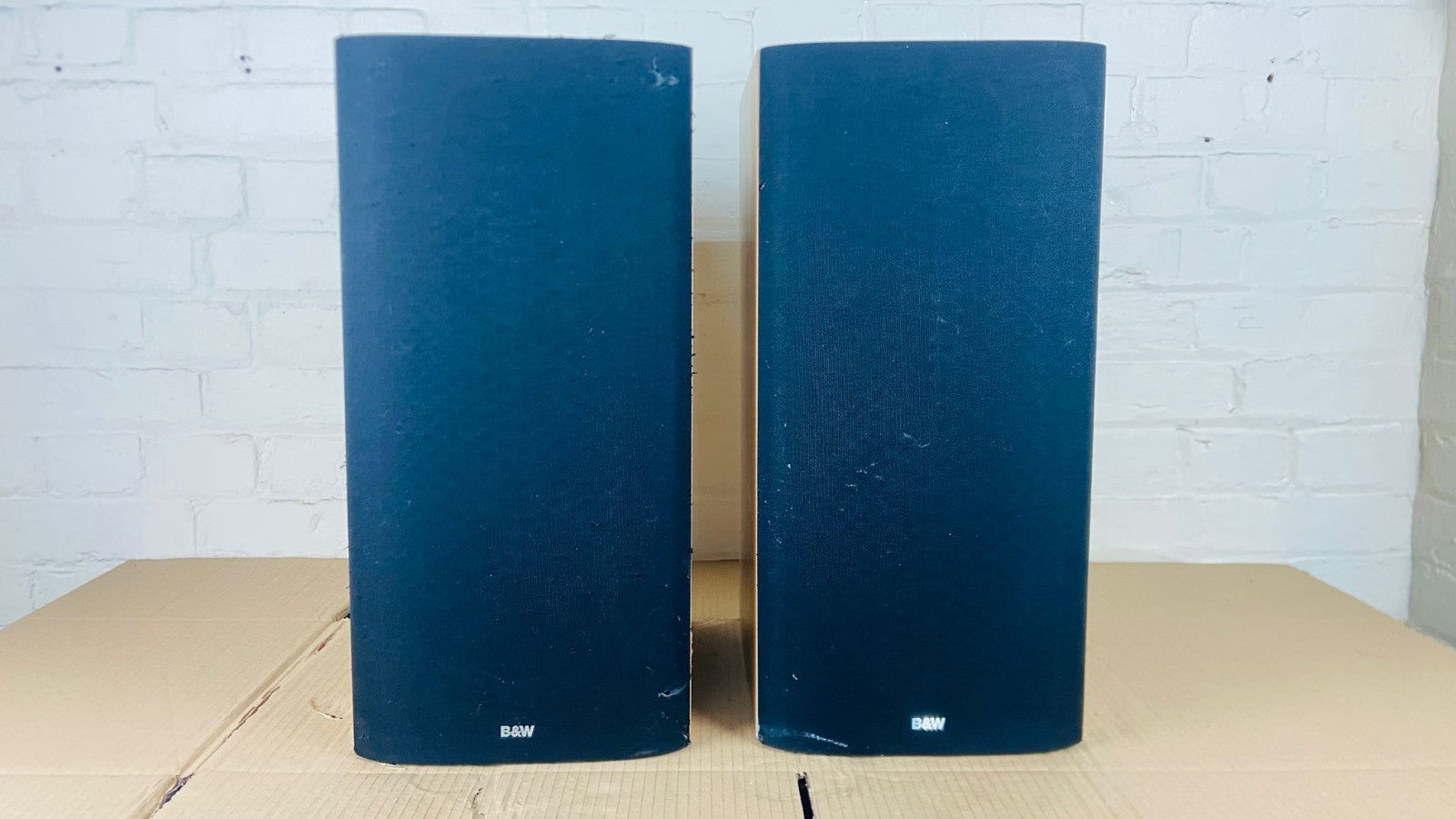 BOWERS & WILKINS B&W DM 602 S3 SPEAKERS