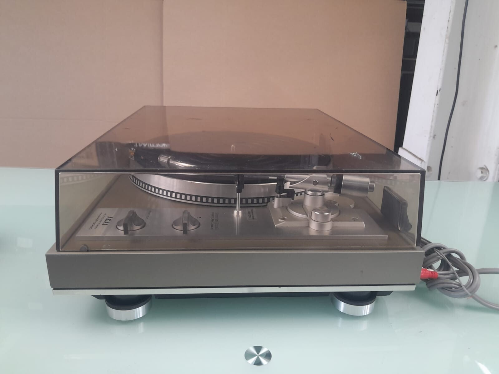 AKAI AP 306C DIRECT DRIVE AUTO RETURN TURNTABLE PC 100 STYLUS