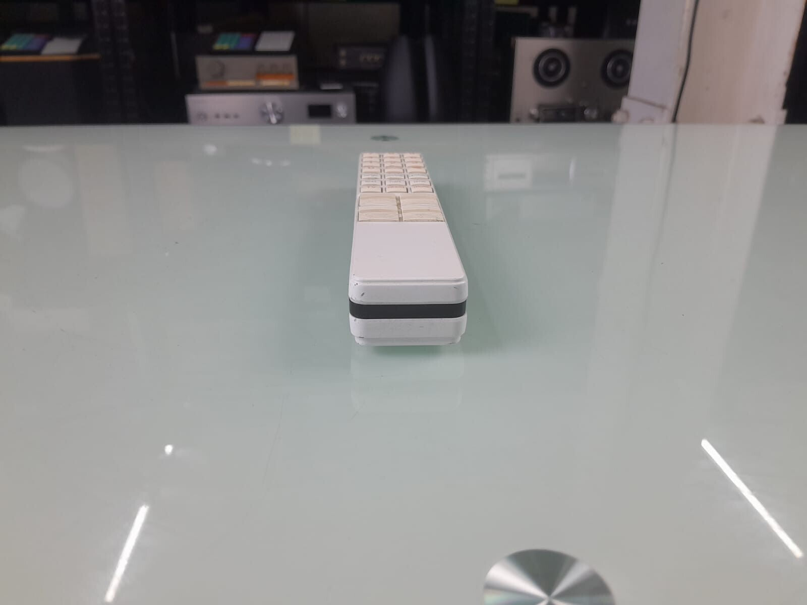 B&O BANG & OLUFSEN BEOVISION VIDEO TERMINAL REMOTE CONTROL #002