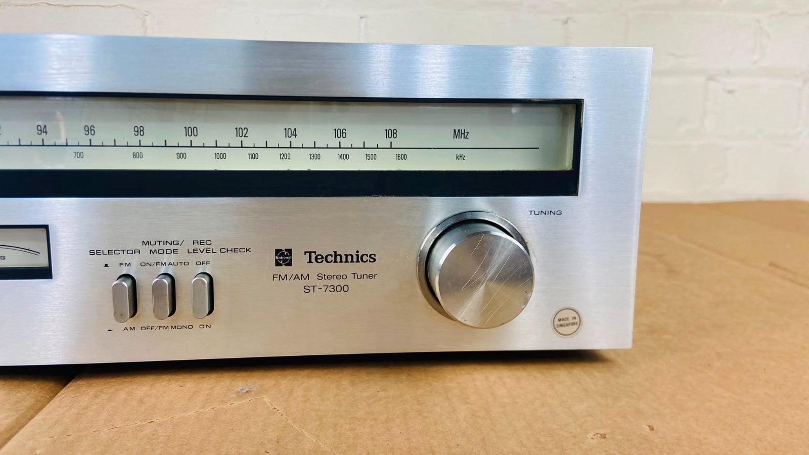 TECHNICS ST 7300 FM / AM STEREO TUNER