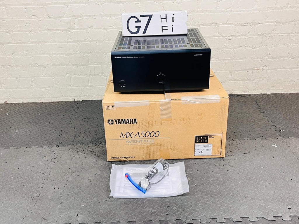 YAMAHA AVENTAGE MX A5000 NATURAL SOUND 11 CHANNEL POWER AMPLIFIER