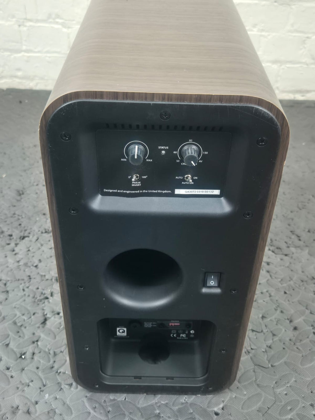 Q ACOUSTICS 3070S SUBWOOFER