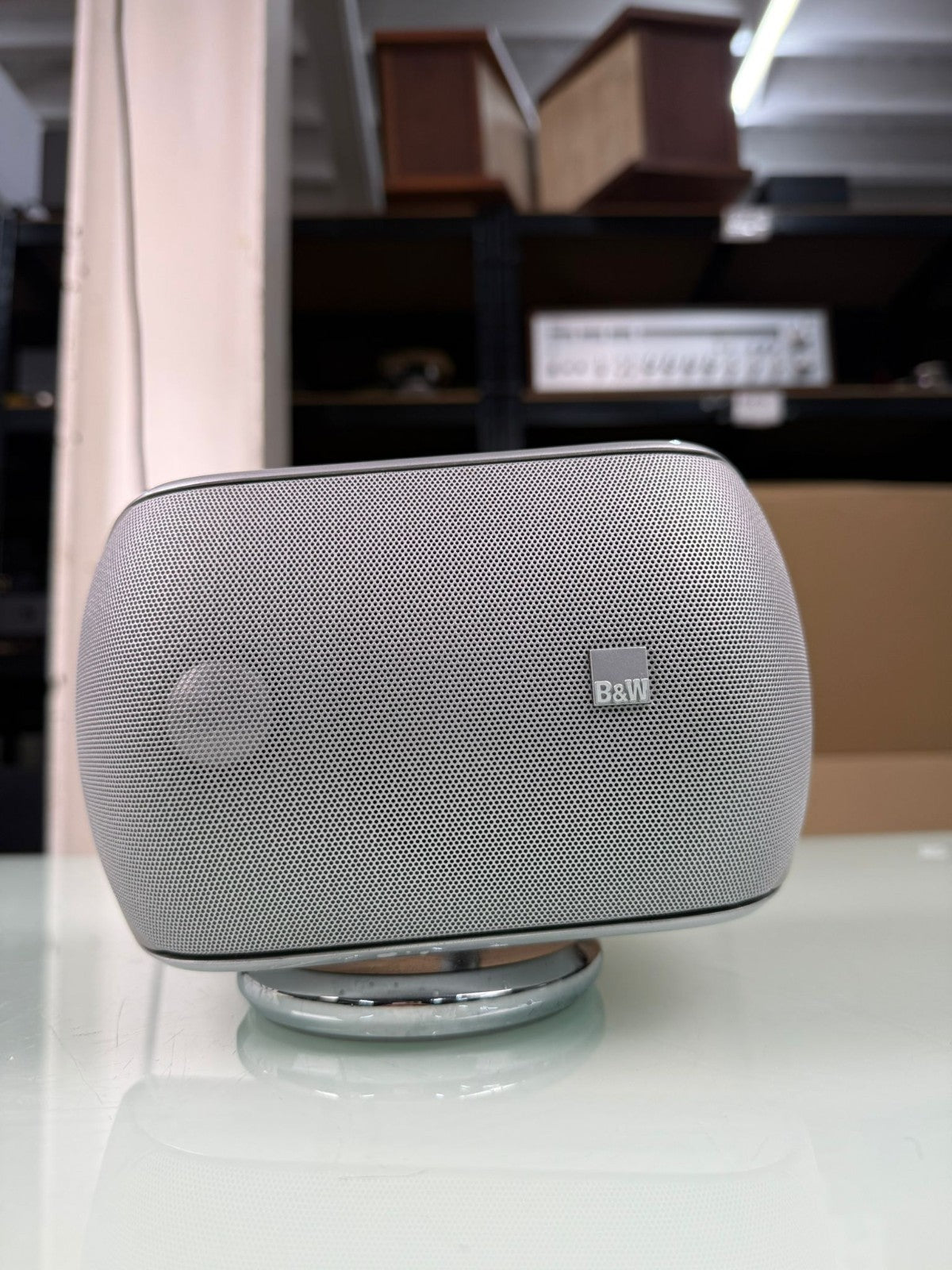 BOWERS & WILKINS B&W M1 MK1 CENTER SPEAKER WITH TABLE STAND