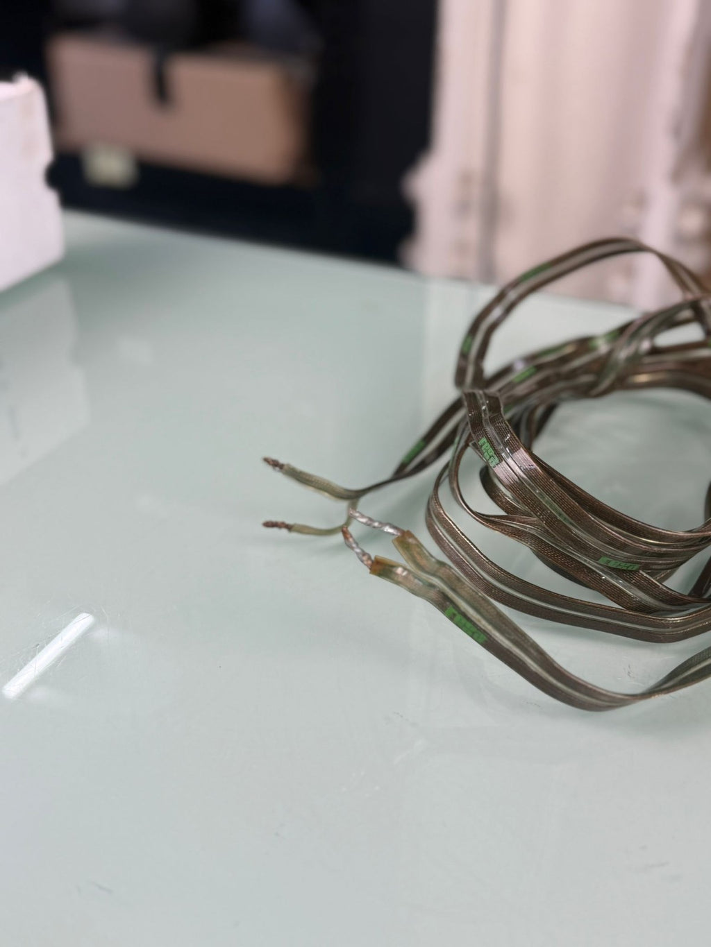 REGA FLAT LINE SPEAKER CABLES