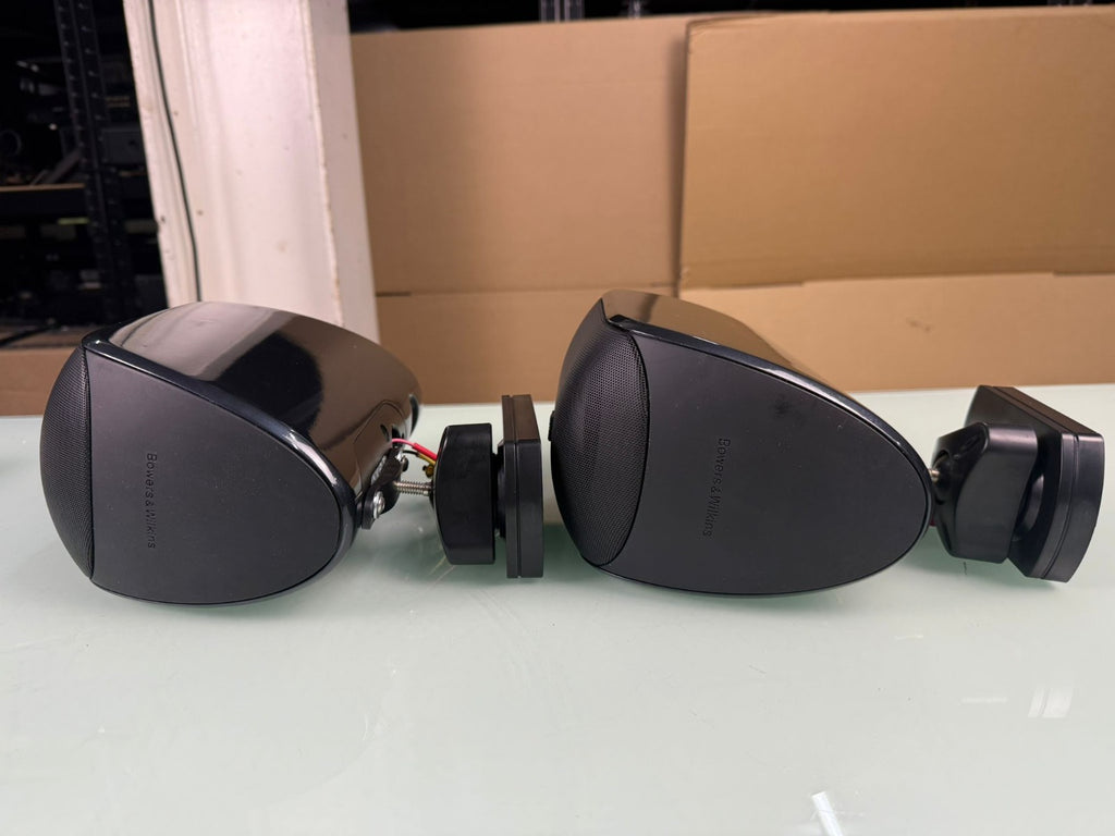 BOWERS & WILKINS B&W M 1 SPEAKERS WITH WALL BRACKETS