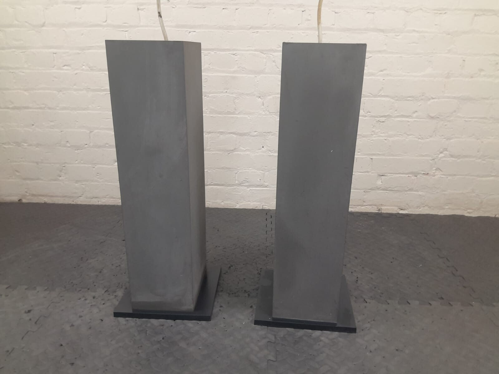 B&W BOWERS & WILKINS CM2 FLOOR STANDING SPEAKERS BASS WOOFER BOXES