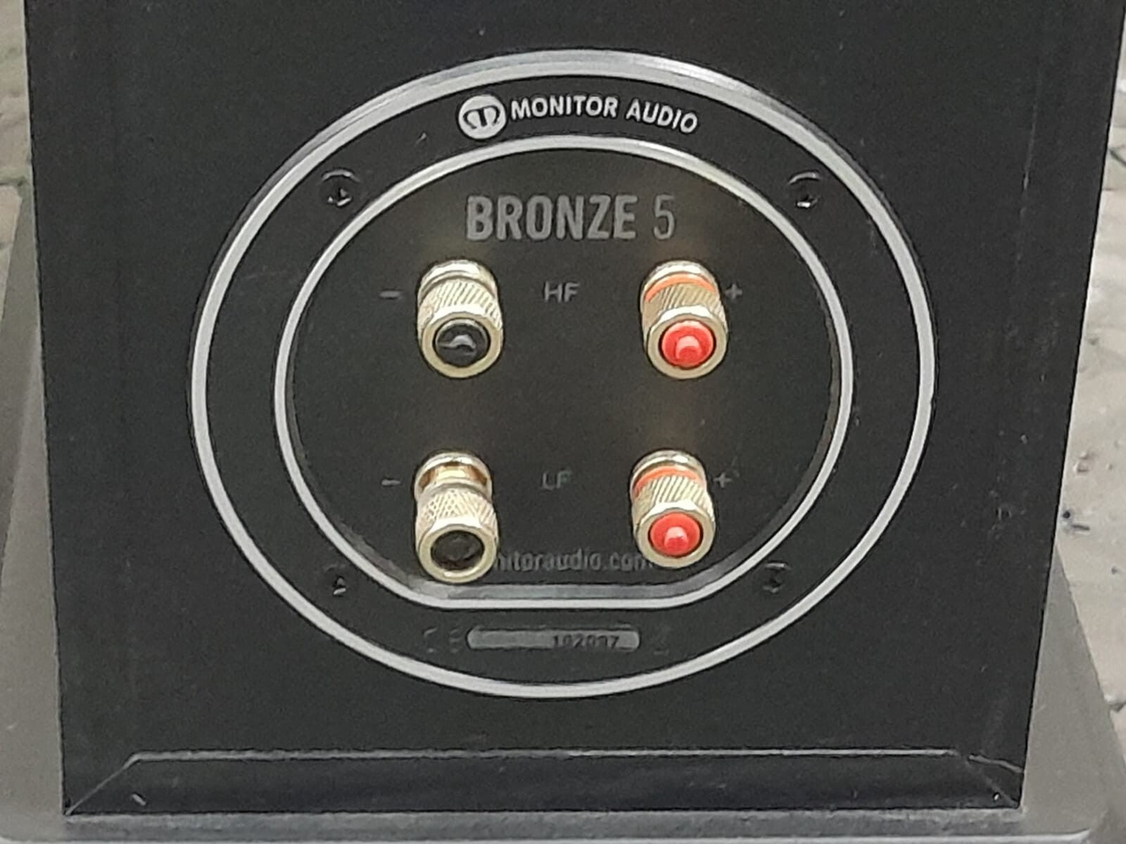 MONITOR AUDIO BRONZE 5 FLOOR STANDING SPEAKERS