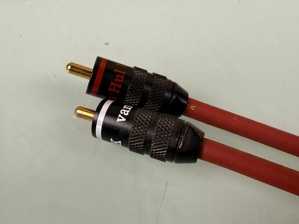 VAN DEN HUL M.C THE BAY C5 HYBRID HALOGEN RCA INTERCONNECT CABLE
