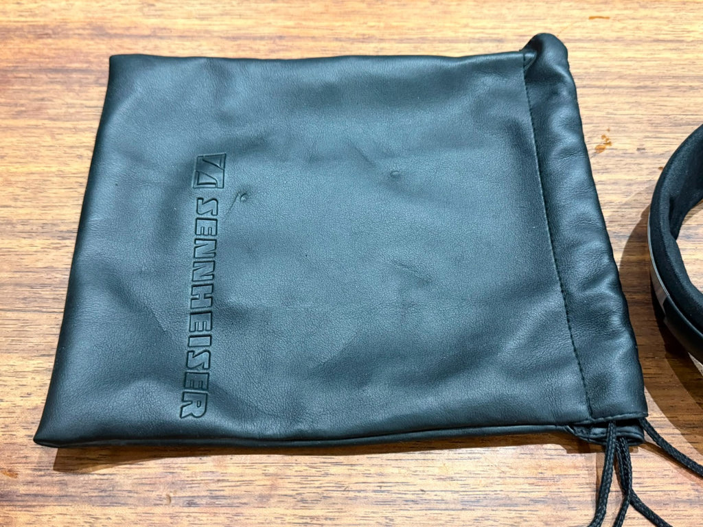 SENNHEISER HD 800 HEADPHONES WITH BAG