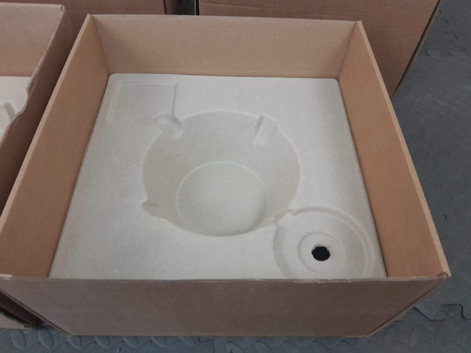 PAIR OF BANG & OLUFSEN B&O BEOLAB 28 SUBWOOFER EMPTY BOXES