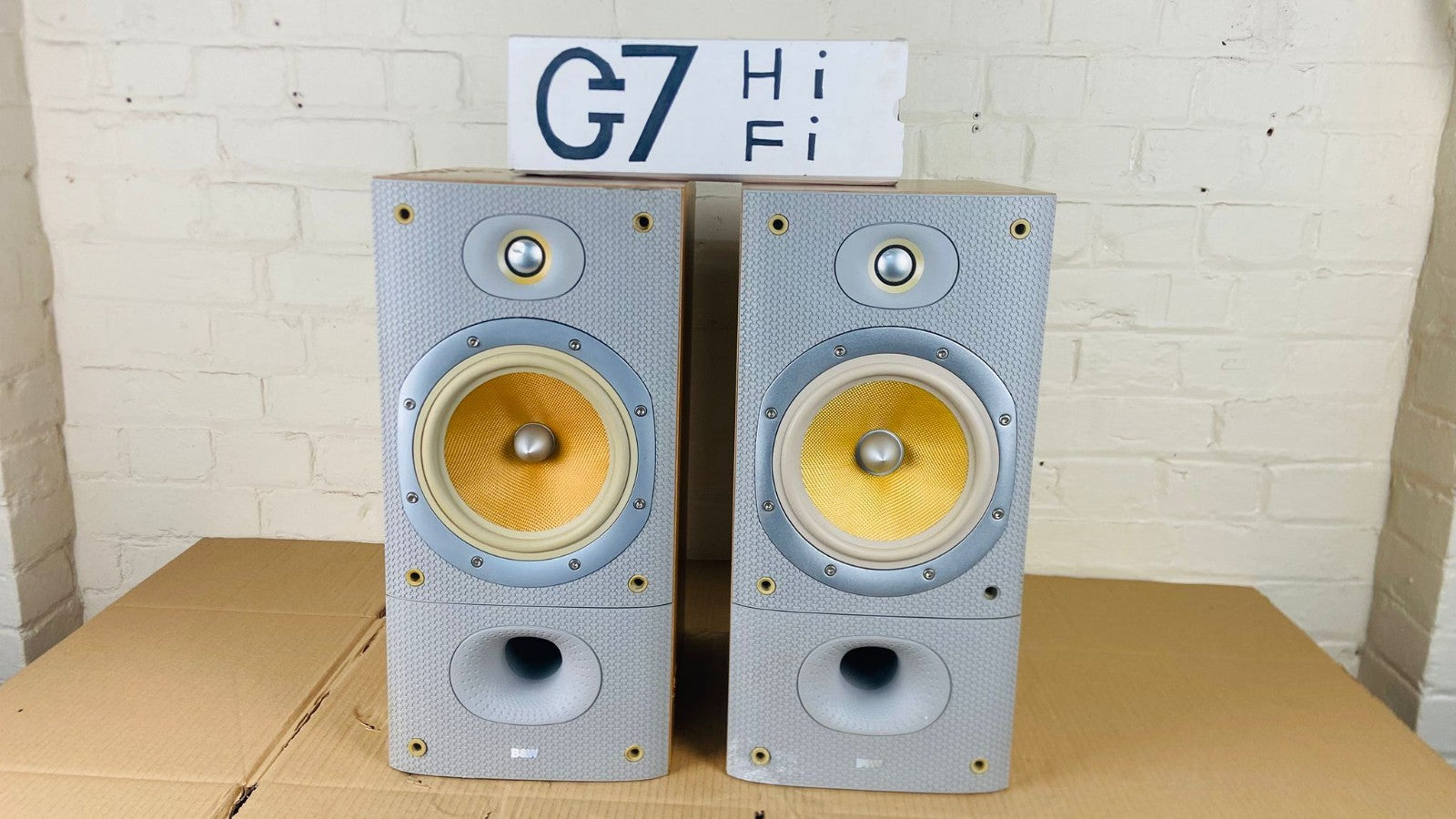 BOWERS & WILKINS B&W DM 602 S3 SPEAKERS