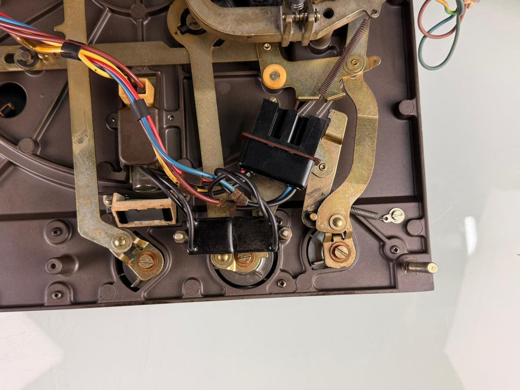 GARRARD 401 TURNTABLE