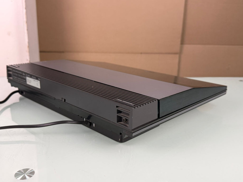 BANG & OLUFSEN B&O BEOGRAM 8500 TURNTABLE WITH MMC4 CARTRIDGE