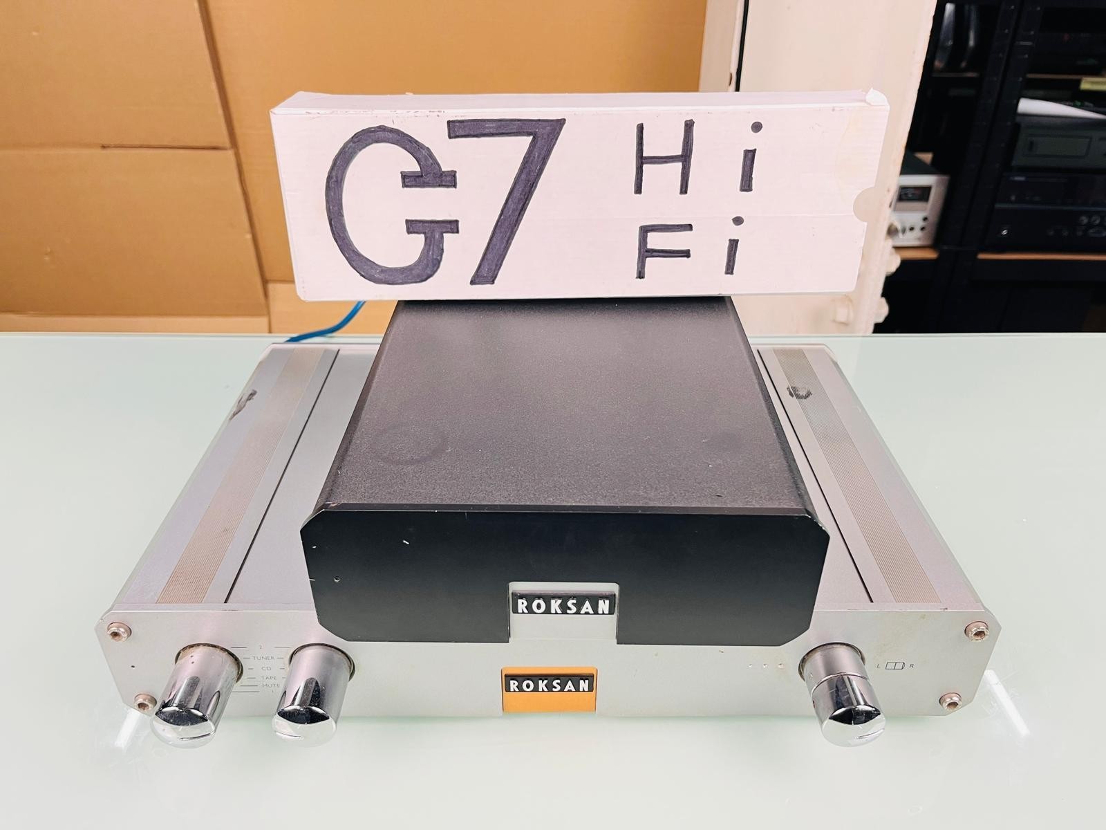 ROKSAN ROK L2 PRE AMPLIFIER WITH ROK DS4 POWER SUPPLY