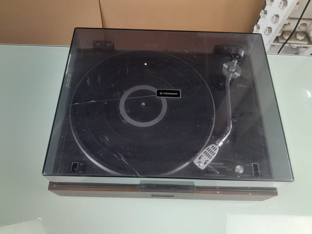 PIONEER PL 15D STEREO TURNTABLE