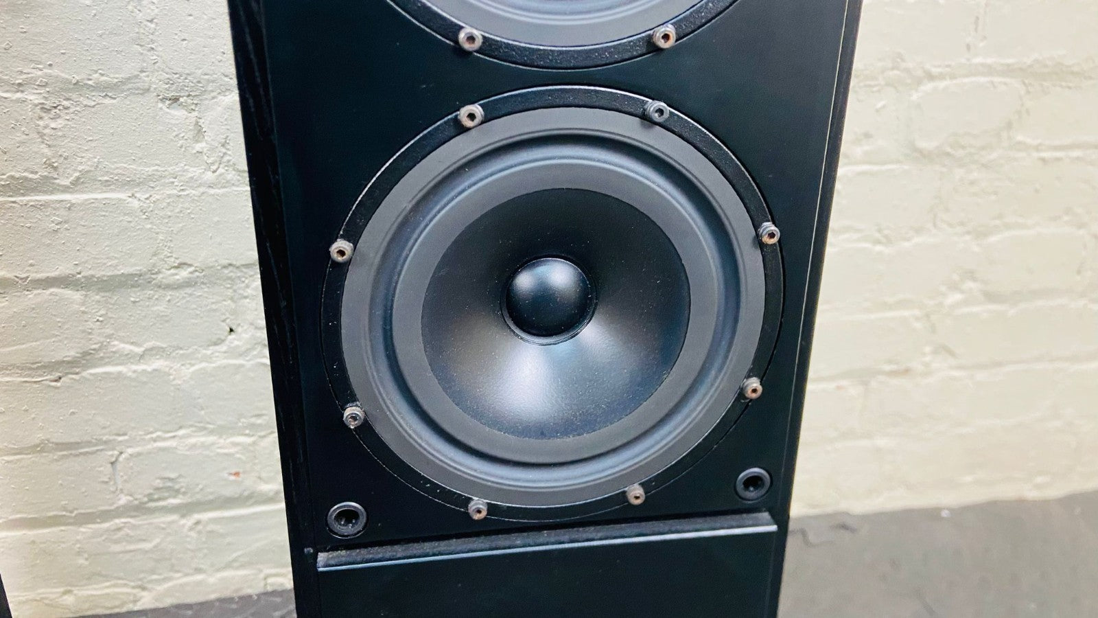 MERIDIAN DSP 5000 DIGITAL LOUDSPEAKERS