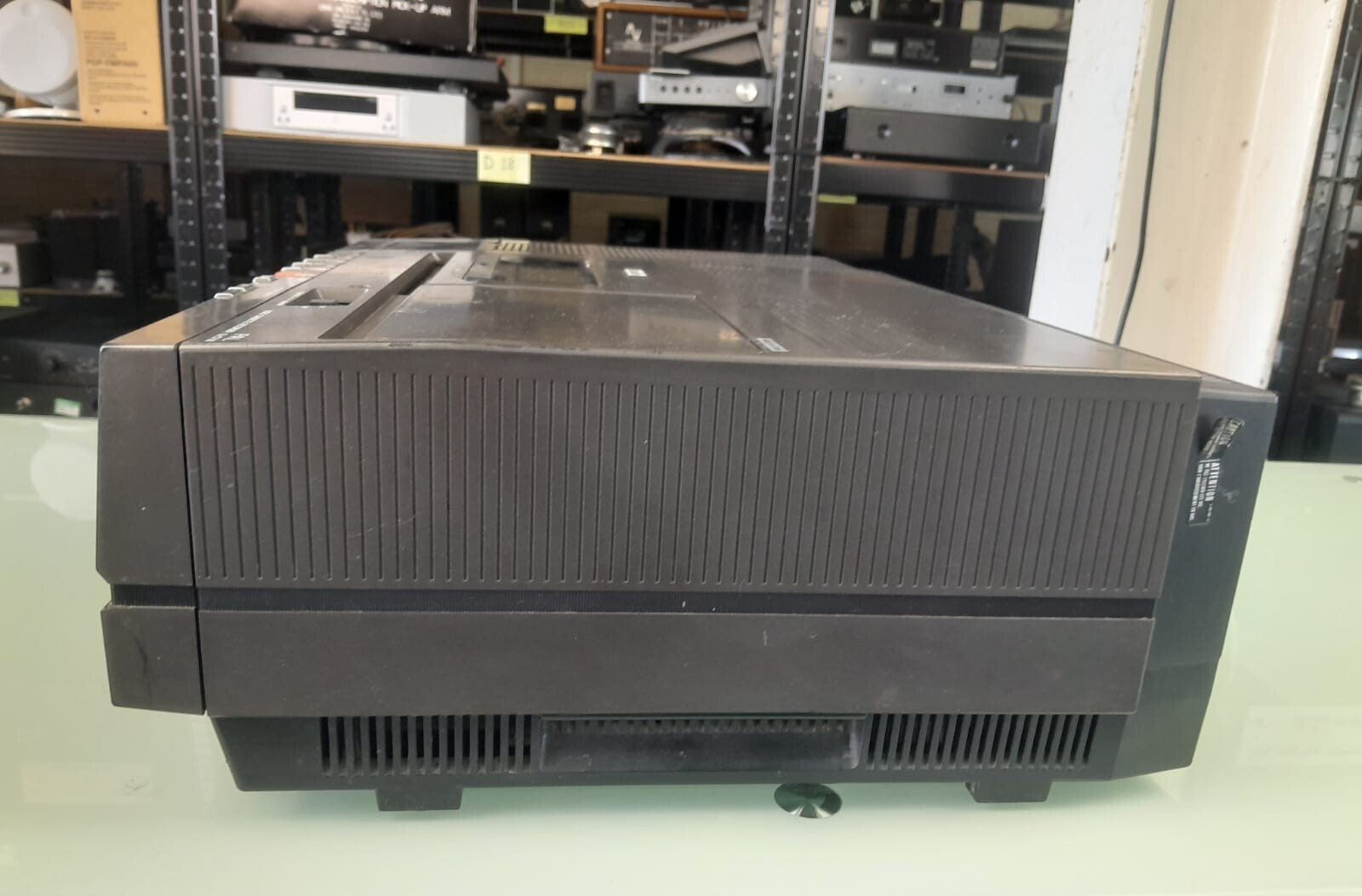 SONY SL C7UB BETAMAX VIDEO CASSETTE RECORDER #003