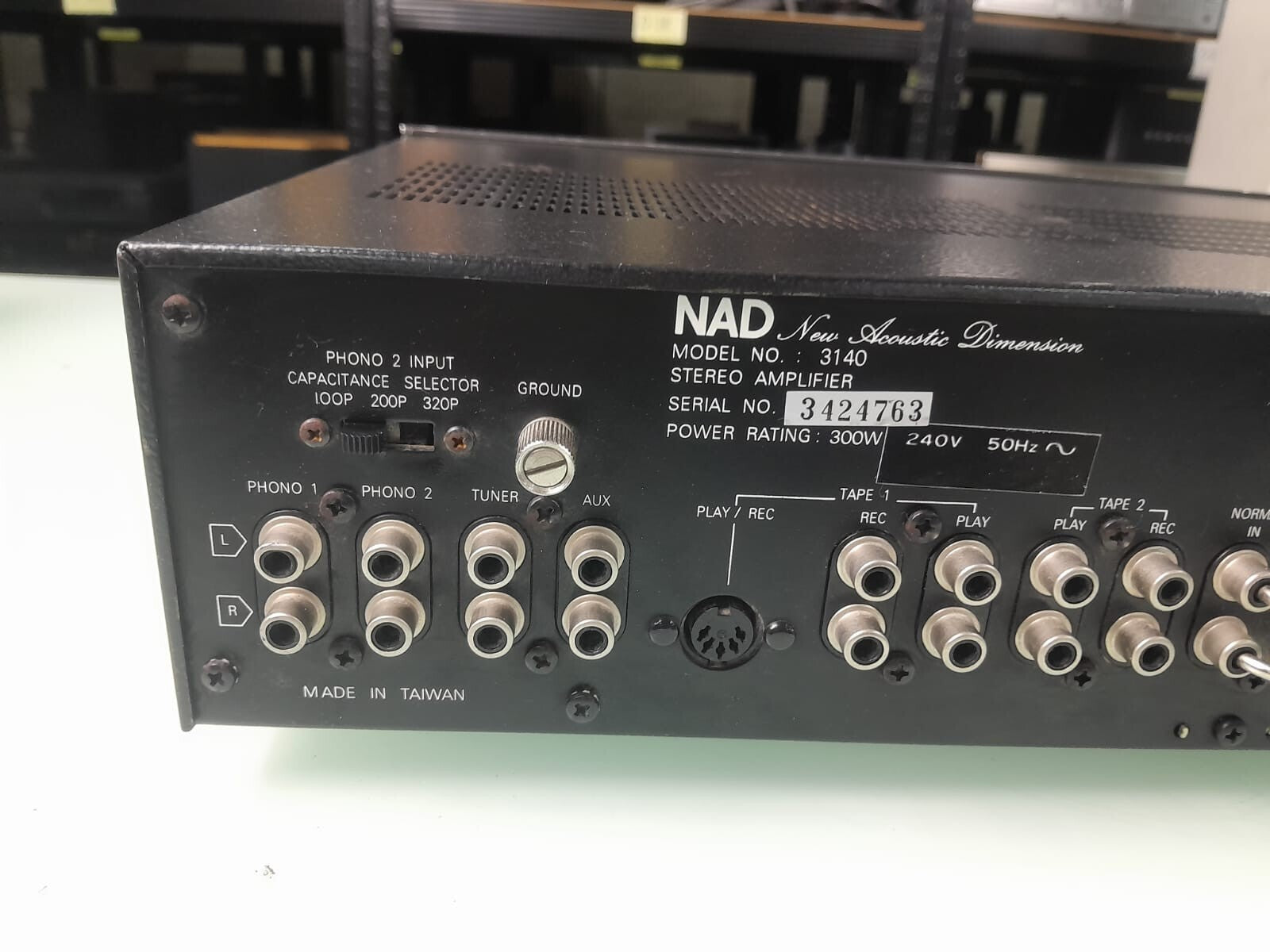 NAD 3140 STEREO AMPLIFIER