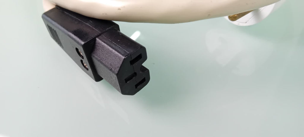 YBA DIAMOND AC POWER CABLE KETTLE EU