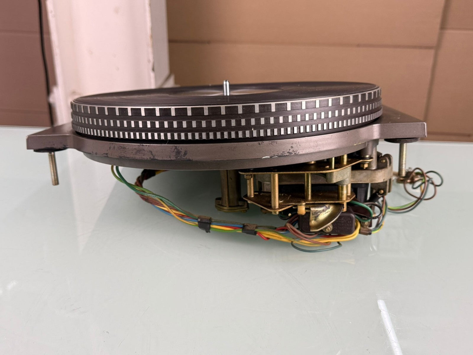 GARRARD 401 TURNTABLE