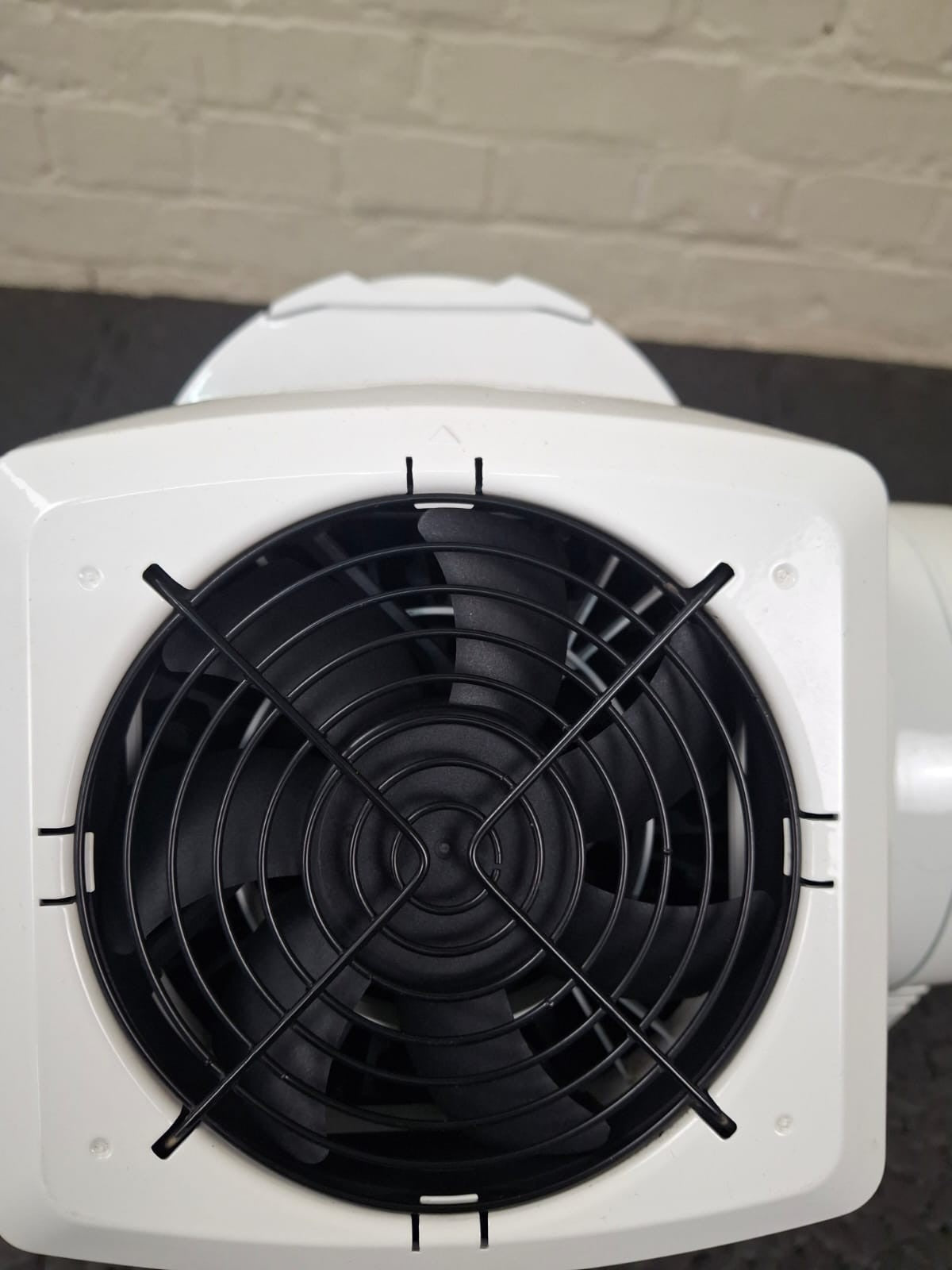 MARTIN MAC 350 ENTOUR MOVING INTELLIGENT LIGHT