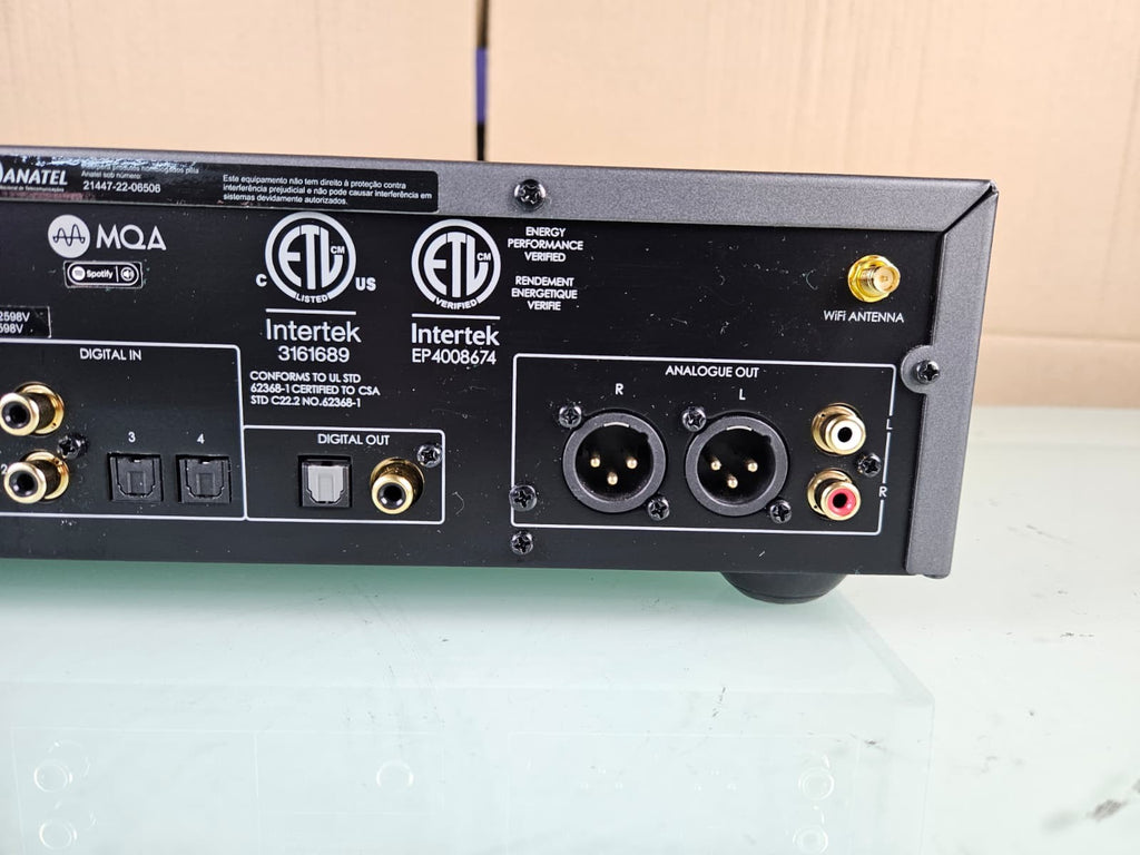 ARCAM ST60 NETWORK STREAMER WITH REMOTE AND 2 AERIALS