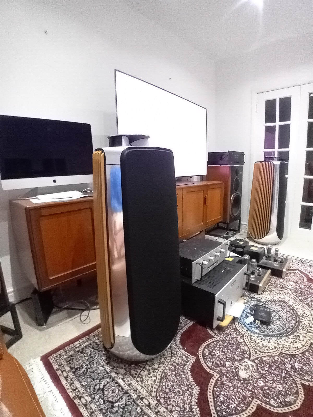 BANG & OLUFSEN B&O BEOLAB 50 FLOOR STANDING SPEAKERS