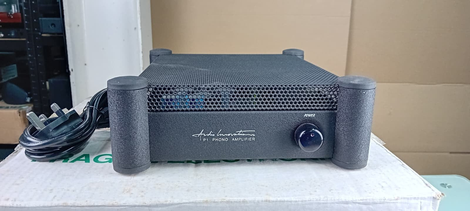AUDIO INNOVATIONS P1 PHONO AMPLIFIER