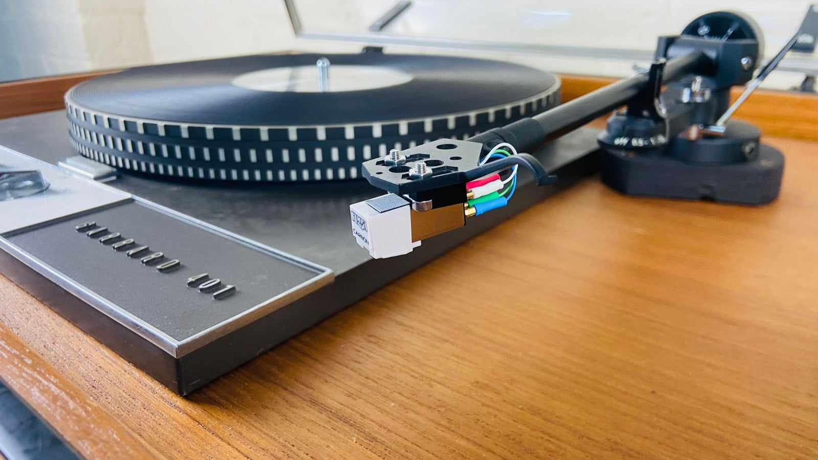 GARRARD 401 TURNTABLE LINN BASIK LV X TONEARM REGA CARBON CARTRIDGE