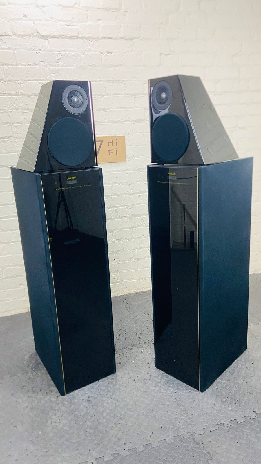 MERIDIAN DSP 6000 DIGITAL ACTIVE SPEAKERS BOOTHROYD STUART