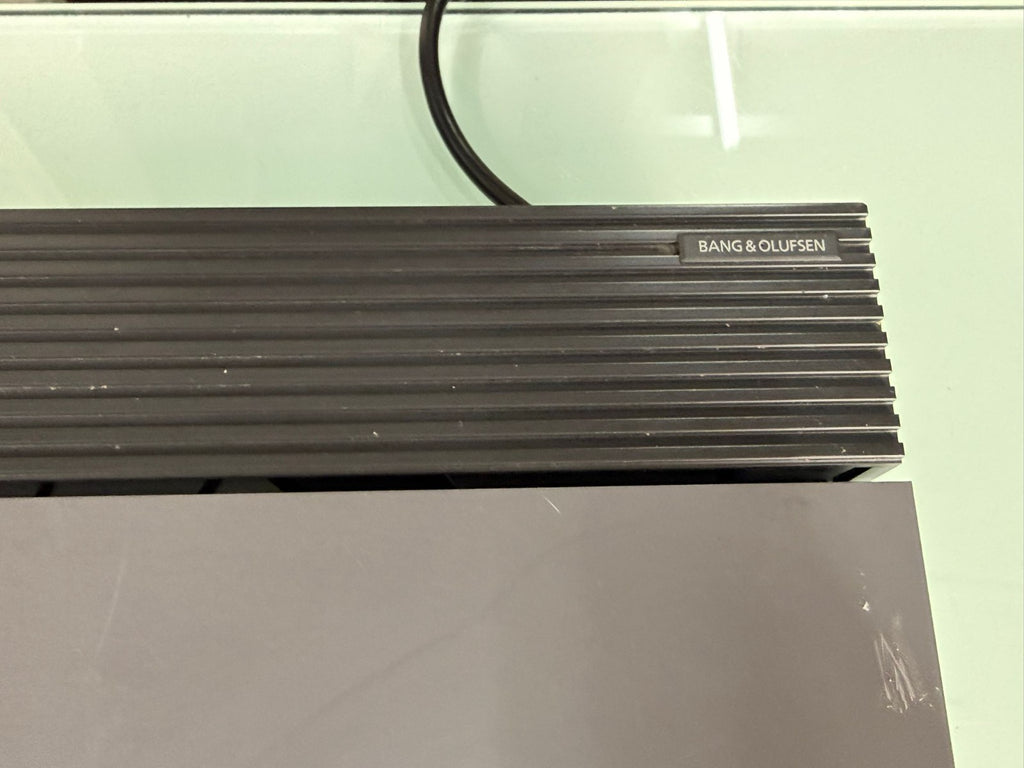 BANG & OLUFSEN B&O BEOGRAM 8500 TURNTABLE WITH MMC4 CARTRIDGE