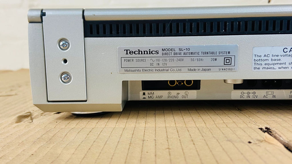 TECHNICS SL 10 DIRECT DRIVE AUTOMATIC TURNTABLE