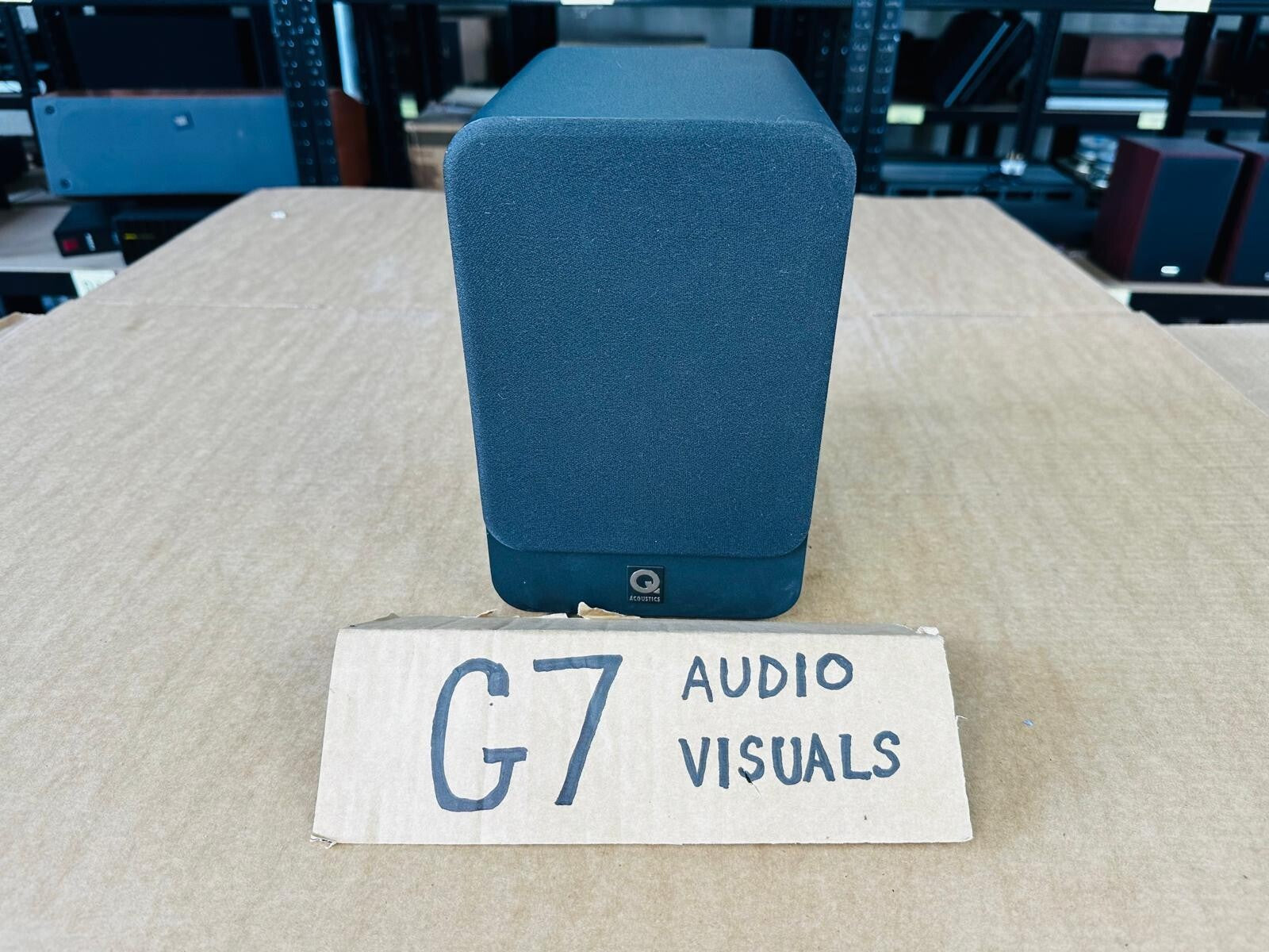 Q Acoustics 2010 Single Speaker With Wall Bracket
