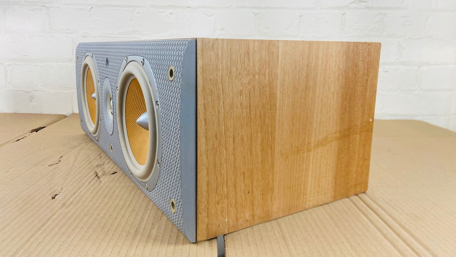 BOWERS & WILKINS B&W LCR 600 S3 CENTER SPEAKER