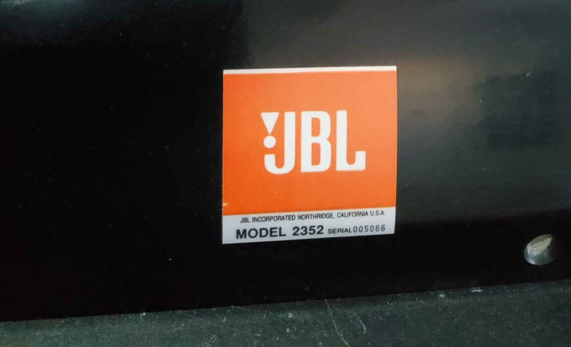 SUPER RARE JBL HORN TWEETERS 2352 SPEAKERS PRO PROFESSIONAL 2447H