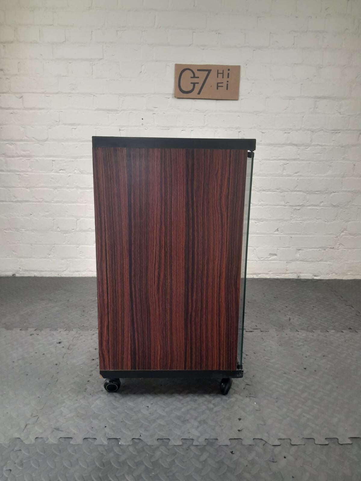 ROTEL HI FI RACK
