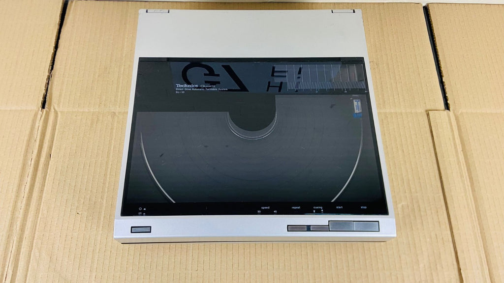TECHNICS SL 10 QUARTZ DIRECT DRIVE AUTOMATIC TURNTABLE WITH SHURE M99E CARTRIDGE