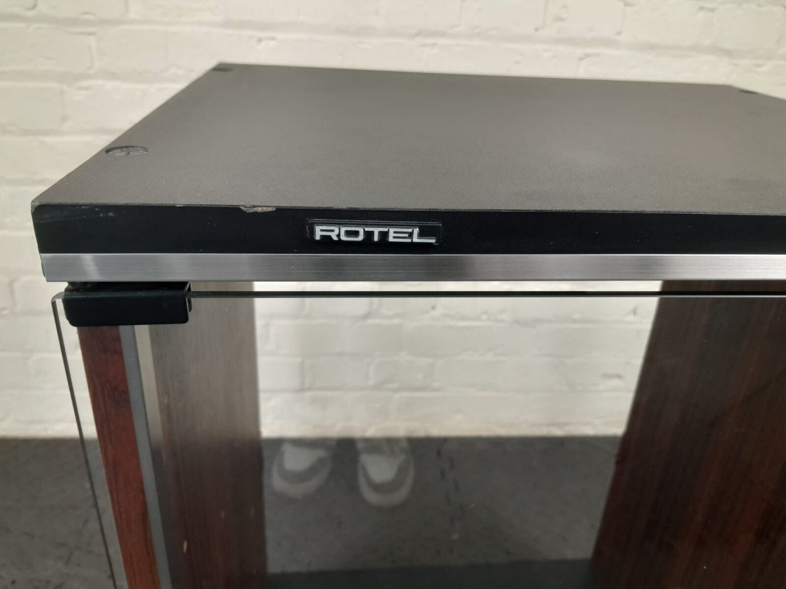 ROTEL HI FI RACK