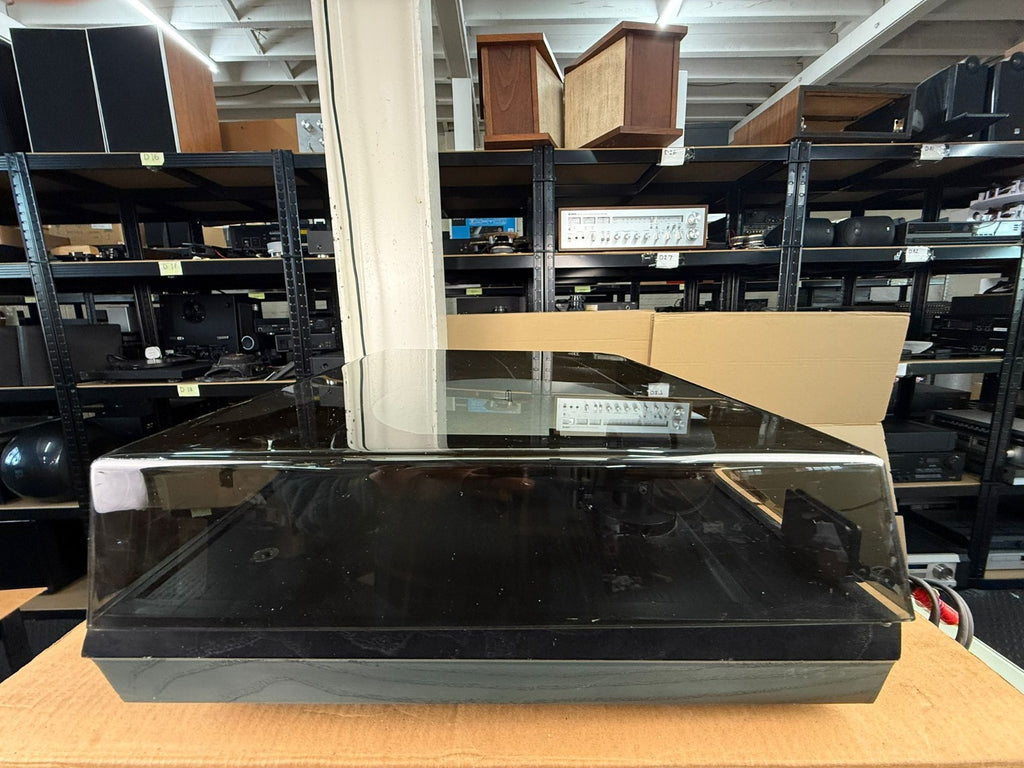 LOGIC TEMPO WITH DATUM II TONEARM TURNTABLE WITH GOLDRING CARTRIDGE