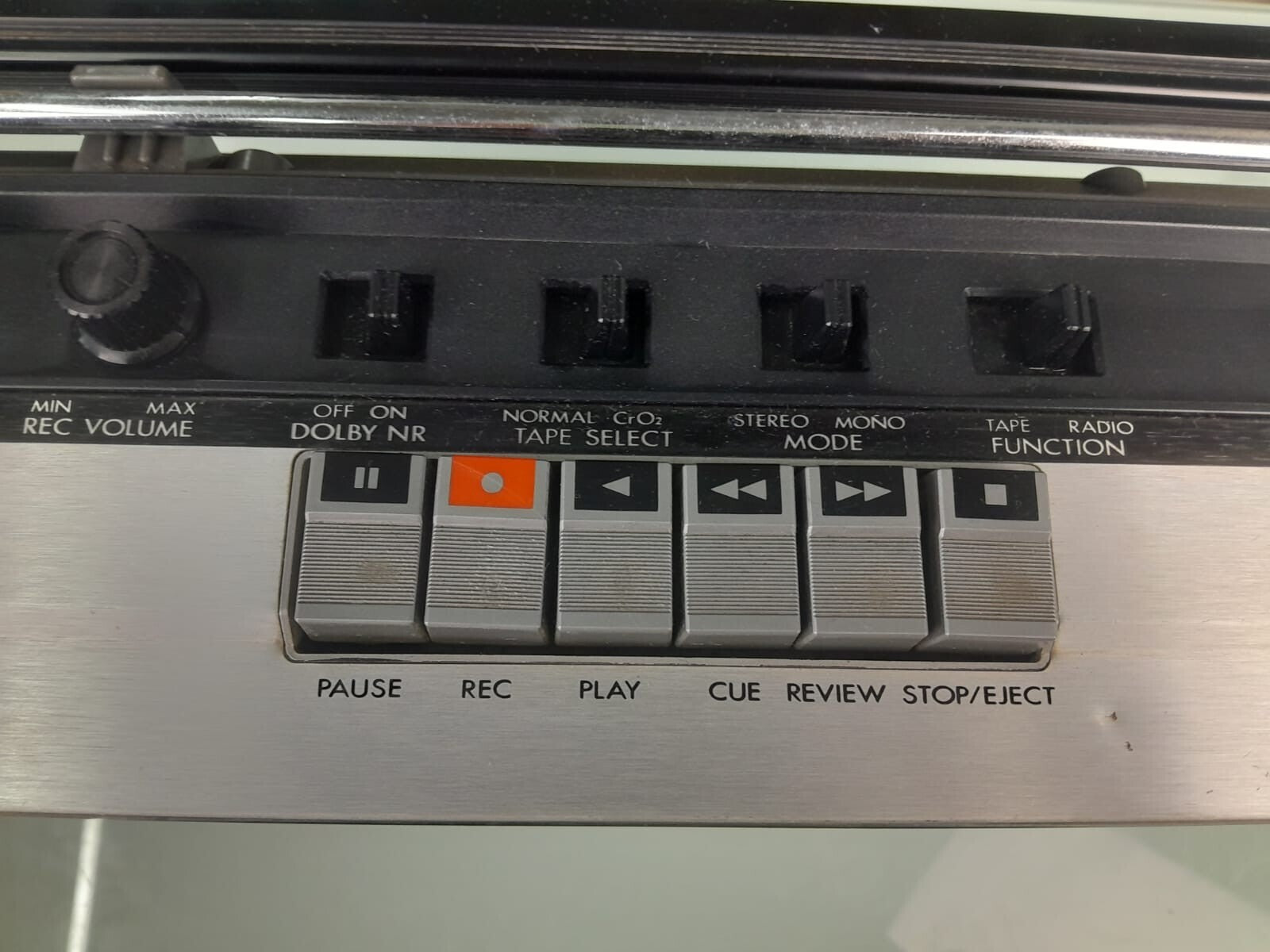 FERGUSON 3T13 3 BAND STEREO RADIO CASSETTE